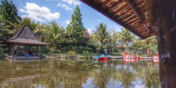 Pelatihan Pengelolaan Restoran Pemancingan