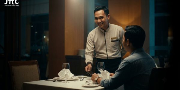Kesalahan Standar Pelayanan Restoran yang Sering Terjadi dan Cara Menghindarinya