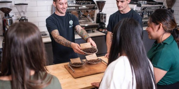 Menjadi Barista Ahli Melalui Pelatihan