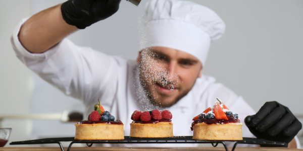 commis pastry