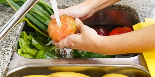 Cleaning of fruits and vegetables by coronavirus